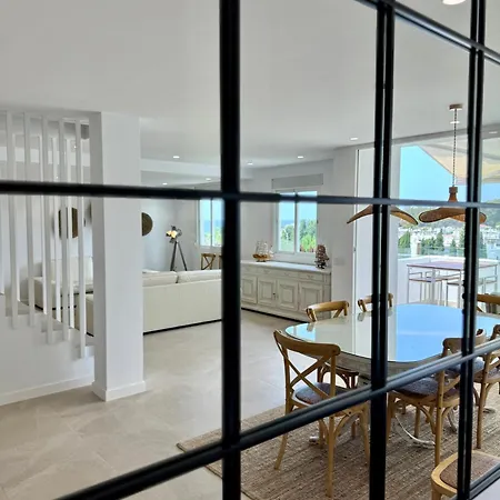 Sea And Mountain Views Penthouse In Guadalmina - Eaw Homes Appartement